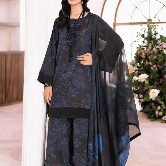 Afsahana Most Demanding Edition Dhank 3Pc Unstitched Suit – Heavy Embroidery & Digital Print Afsahana Dhank 3-piece unstitched suit with heavy embroidery and digital printed shawl.